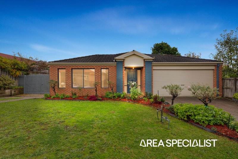 Photo - 2 Pioneers Crescent, Pakenham VIC 3810 - Image 2