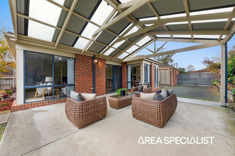 Photo - 2 Pioneers Crescent, Pakenham VIC 3810 - Image 15