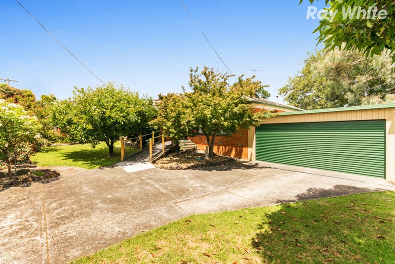 2 Piper Road, Ferntree Gully VIC 3156