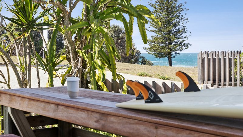 Photo - 2 Pippie Street, Yamba NSW 2464 - Image 1
