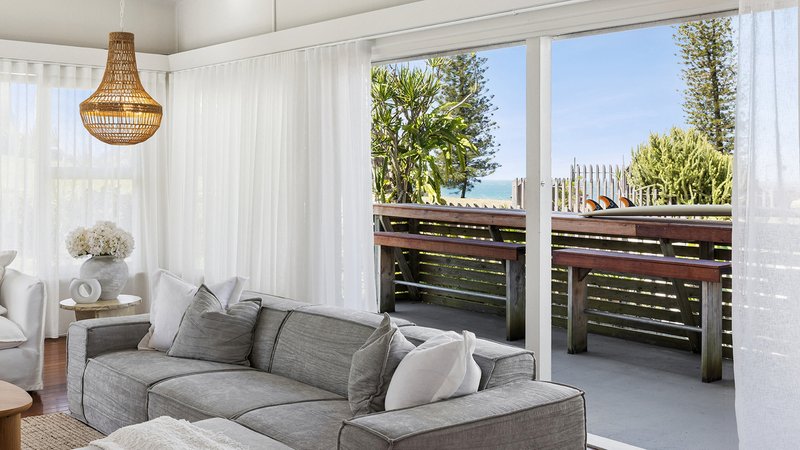 Photo - 2 Pippie Street, Yamba NSW 2464 - Image 4