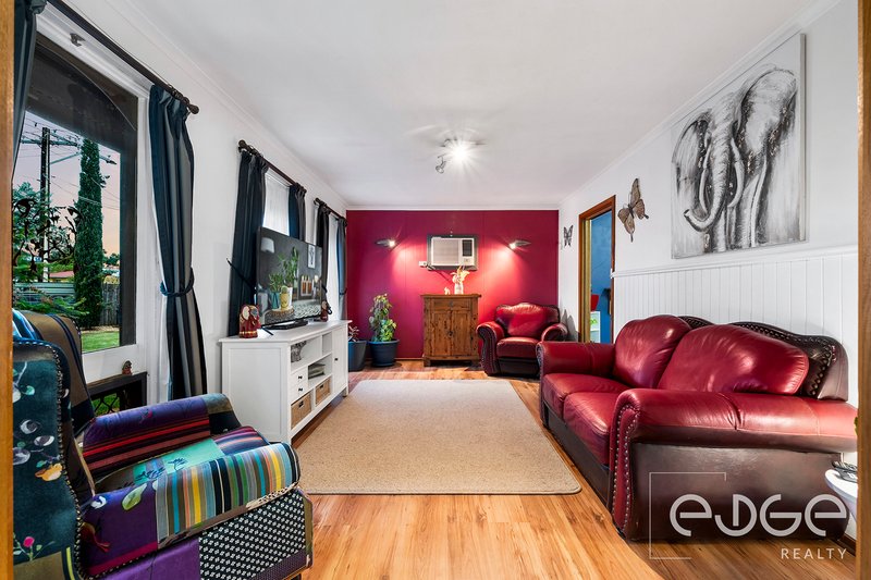 Photo - 2 Pira Avenue, Salisbury North SA 5108 - Image 3