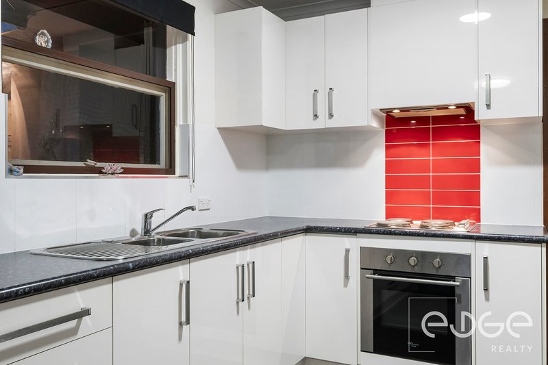 Photo - 2 Pira Avenue, Salisbury North SA 5108 - Image 11