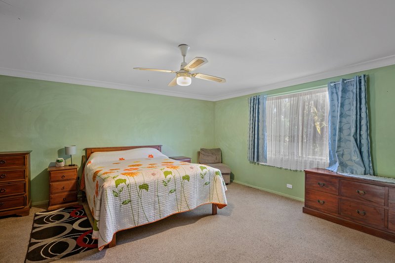 Photo - 2 Pitt Street, Collie WA 6225 - Image 10