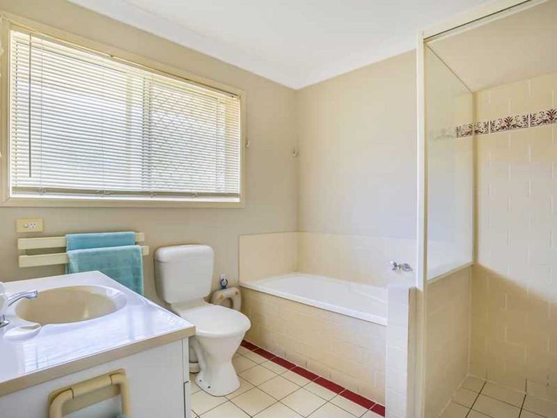 Photo - 2 Platano Court, Nerang QLD 4211 - Image 7