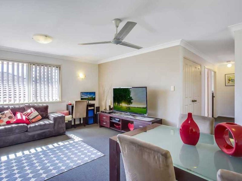 Photo - 2 Platano Court, Nerang QLD 4211 - Image 4