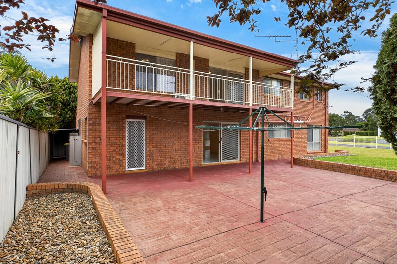 Photo - 2 Plume Close, Macquarie Fields NSW 2564 - Image 22