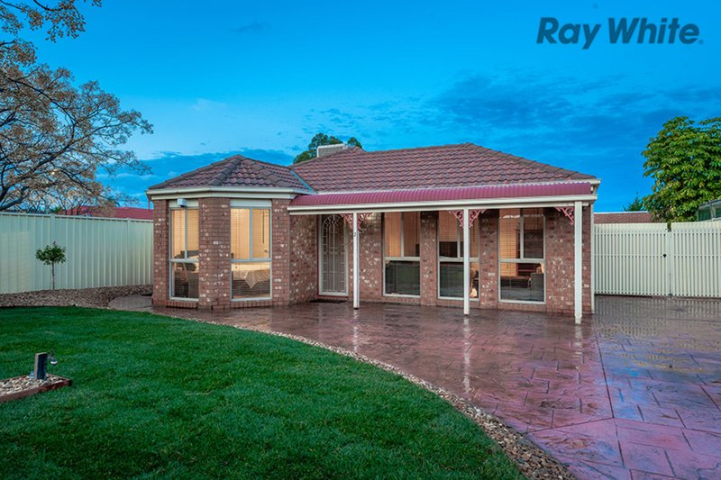 2 Poa Court, Delahey VIC 3037