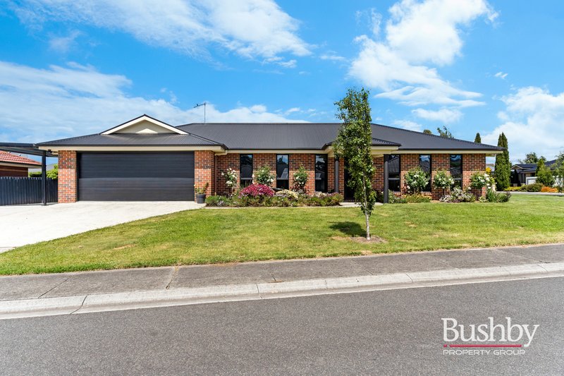 2 Pocket Place, Newnham TAS 7248