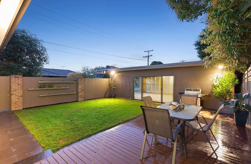 Photo - 2 Porter Road, Bentleigh VIC 3204 - Image 10