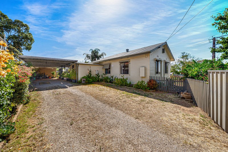 2 Portland Avenue, Sturt SA 5047