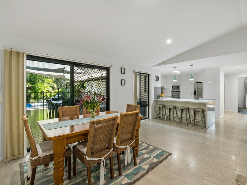 Photo - 2 Portmarnock Court, Twin Waters QLD 4564 - Image 6