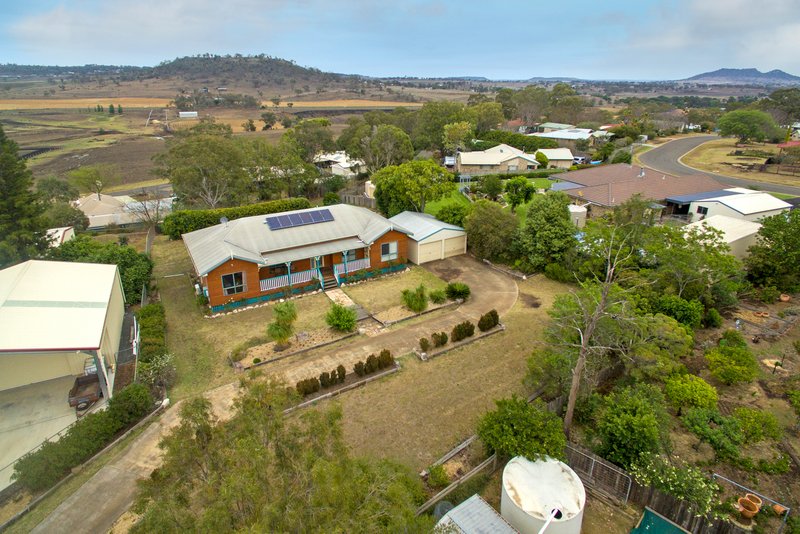 Photo - 2 Premier Place, Gowrie Junction QLD 4352 - Image 17