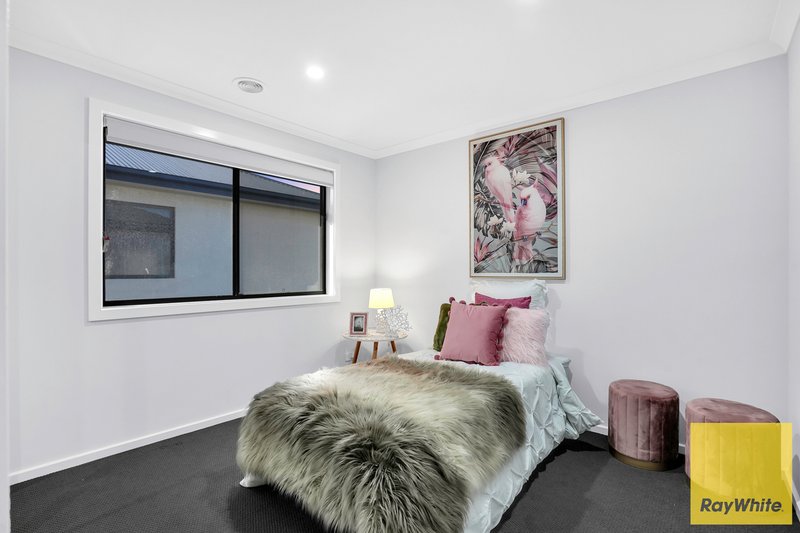 Photo - 2 Primrose Avenue, Rockbank VIC 3335 - Image 12