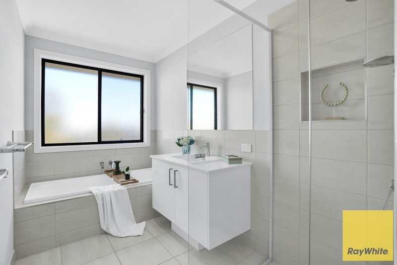 Photo - 2 Primrose Avenue, Rockbank VIC 3335 - Image 14
