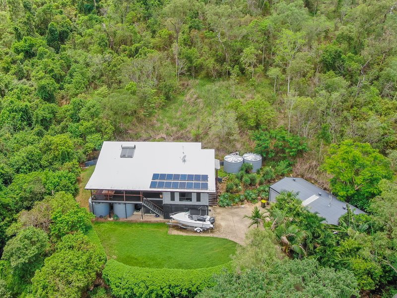 2 Pringle Road, Cannonvale QLD 4802