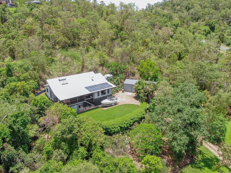 Photo - 2 Pringle Road, Cannonvale QLD 4802 - Image 2