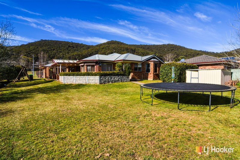 Photo - 2 Protea Place, Lithgow NSW 2790 - Image 17
