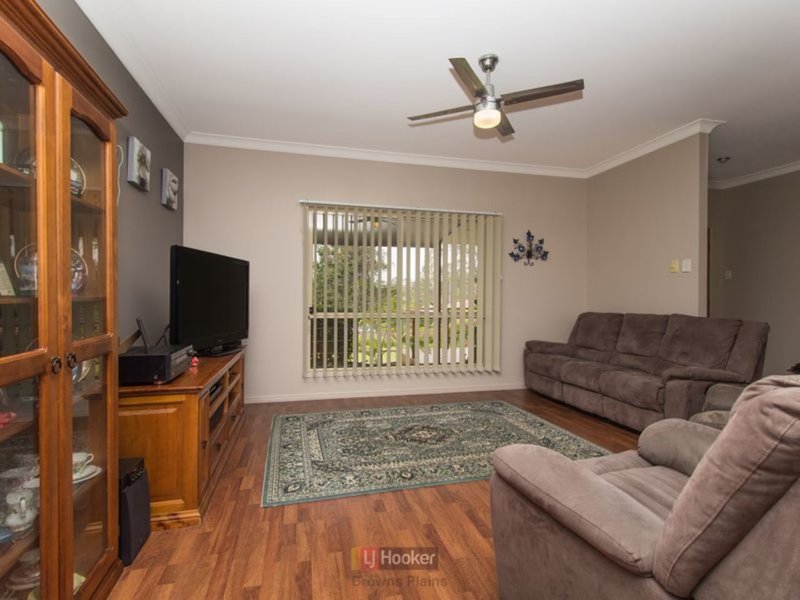 Photo - 2 Quartz Close, Greenbank QLD 4124 - Image 6