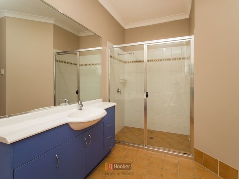 Photo - 2 Quartz Close, Greenbank QLD 4124 - Image 9