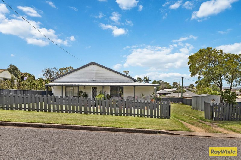 2 Queen Street, Moruya NSW 2537