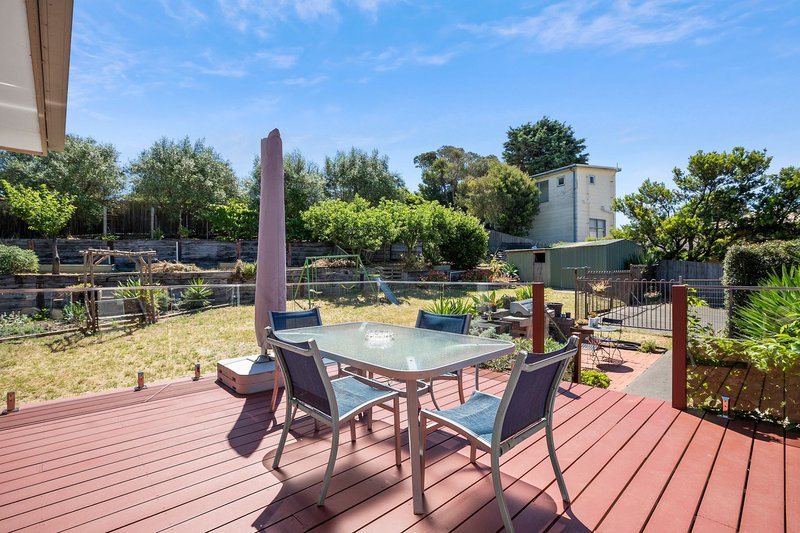 Photo - 2 Queens Court, Rye VIC 3941 - Image 16