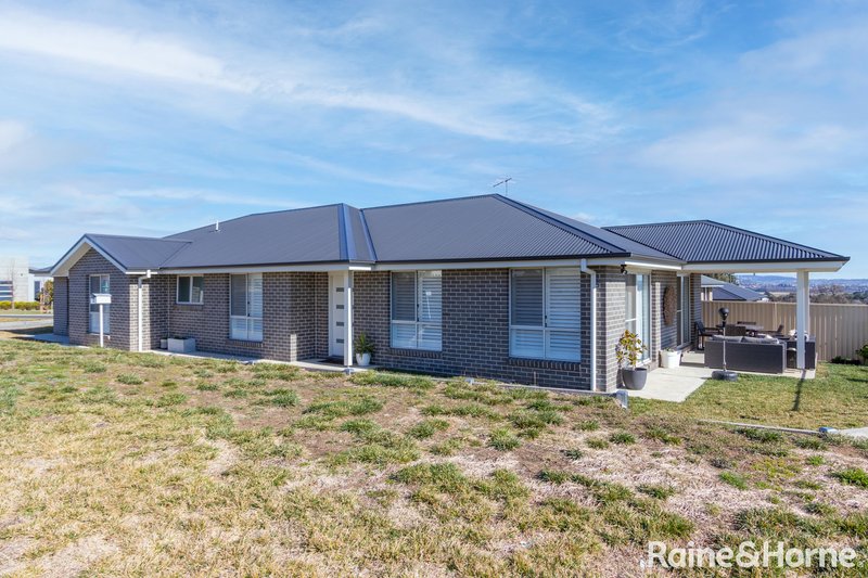 Photo - 2 Quigley Close, Kelso NSW 2795 - Image 17