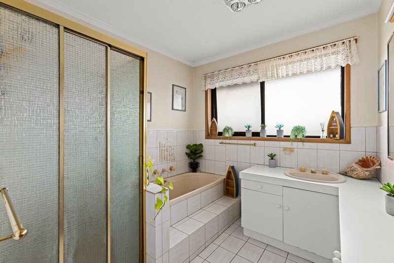 Photo - 2 Quinn Street, Bell Post Hill VIC 3215 - Image 14