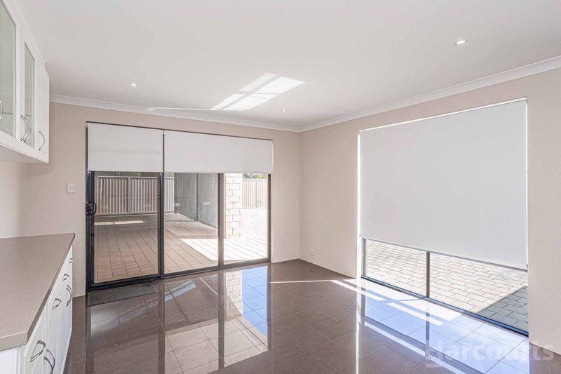 Photo - 2 Rabaul Lane, Dianella WA 6059 - Image 10