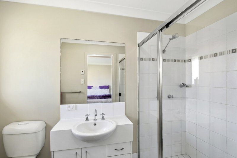 Photo - 2 Radiata Court, Morayfield QLD 4506 - Image 6