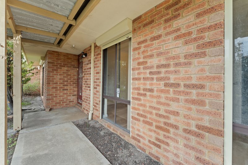 Photo - 2 Raeside Crescent, Cooloongup WA 6168 - Image 22