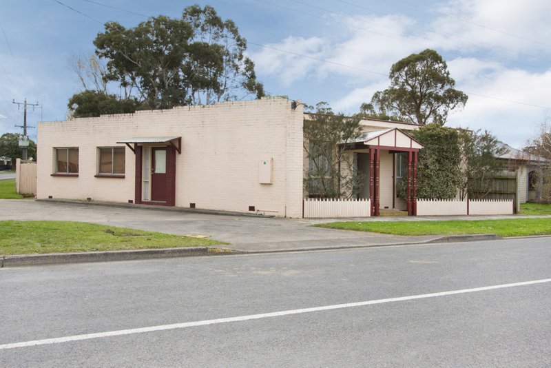 Photo - 2 Railway Ave , Tynong VIC 3813 - Image 14