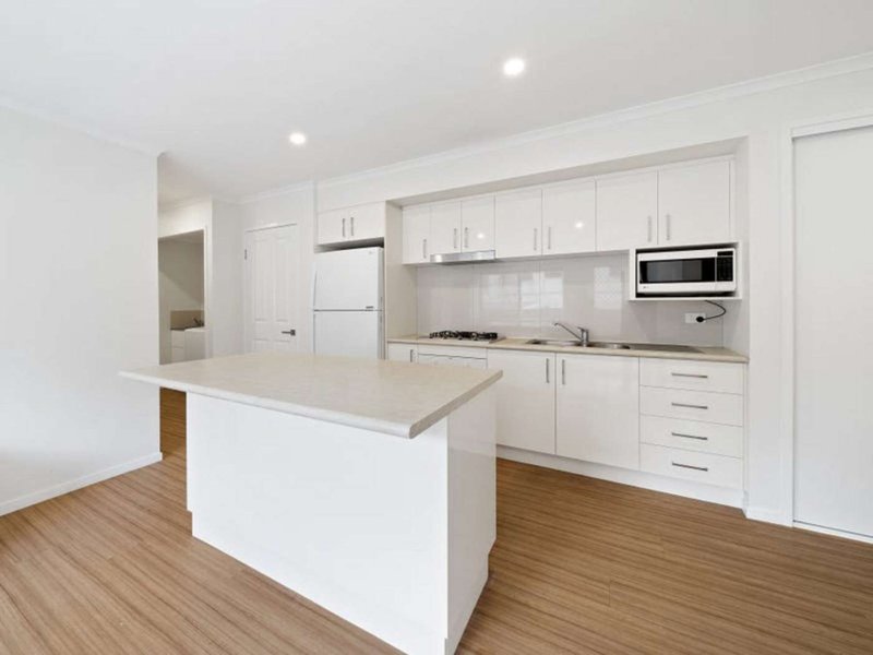 Photo - 2 Rankin Street, Indooroopilly QLD 4068 - Image 2