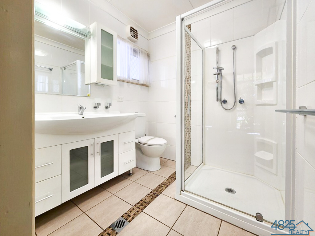 2 Raven Crescent, Townview, QLD 4825 - Image 6