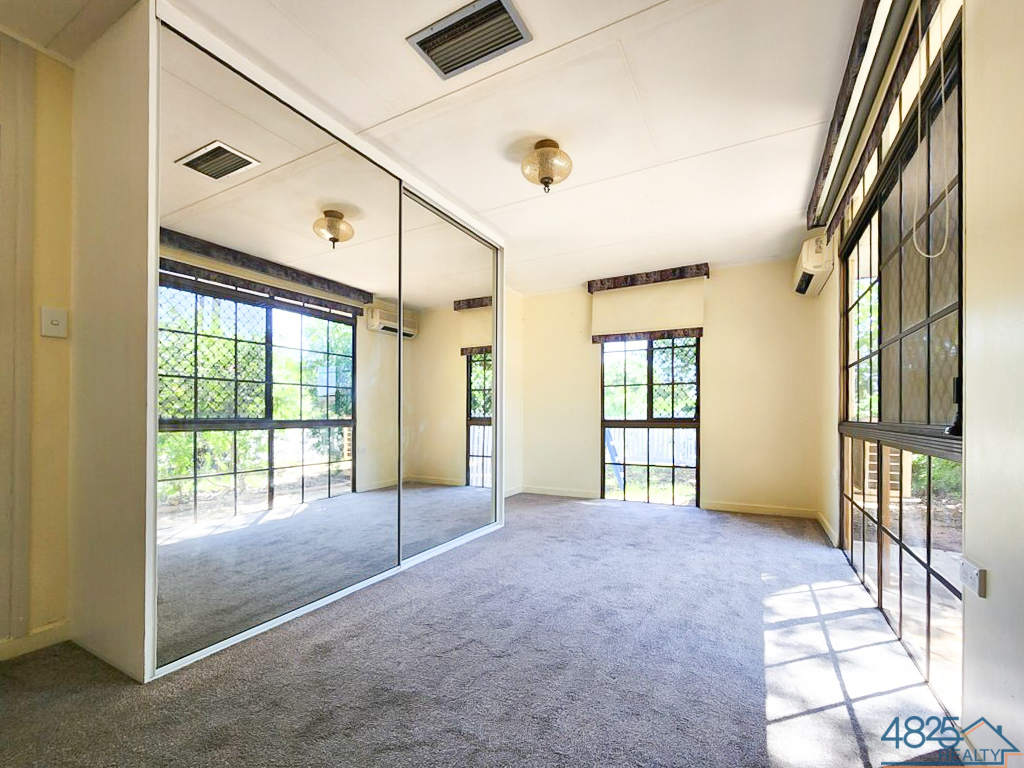 2 Raven Crescent, Townview, QLD 4825 - Image 9