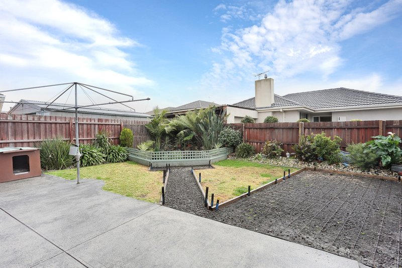 Photo - 2 Raymond Street, Lalor VIC 3075 - Image 9