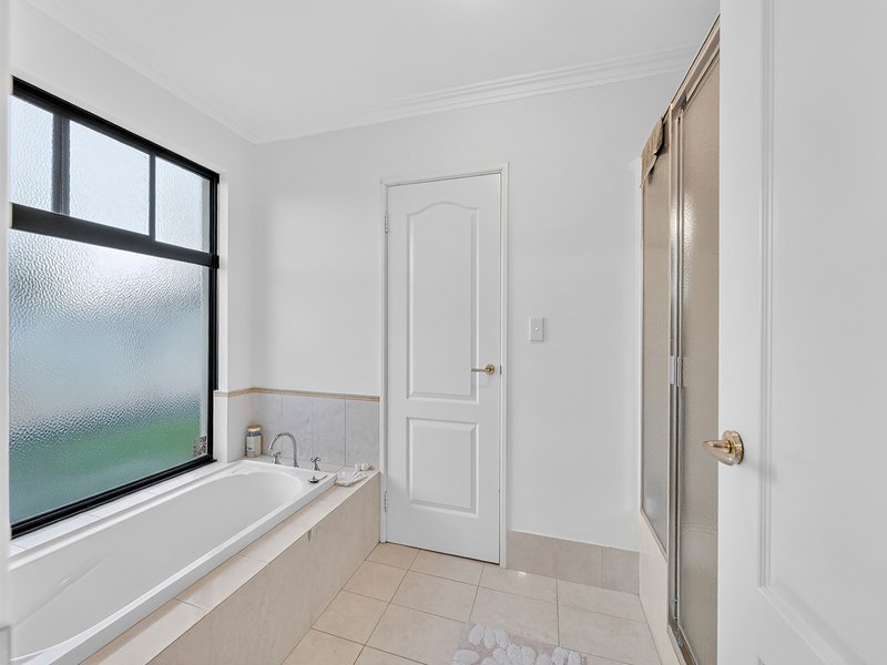 Photo - 2 Redgate Entrance, Secret Harbour WA 6173 - Image 14