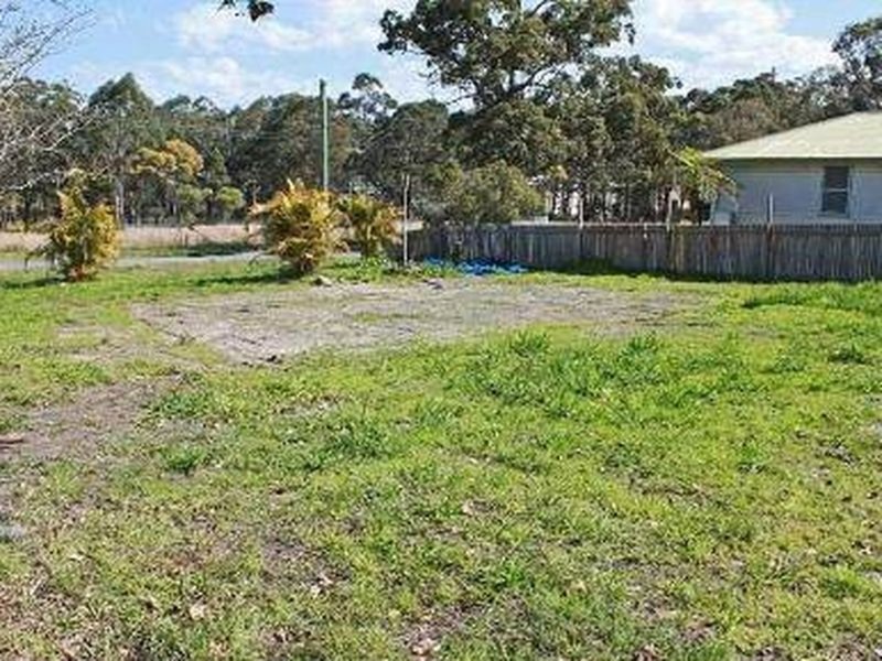 Photo - 2 Reginald Ward Street, South Kempsey NSW 2440 - Image 5