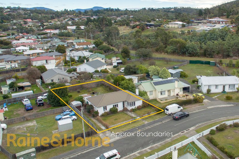 Photo - 2 Resolution Street, Warrane TAS 7018 - Image 17