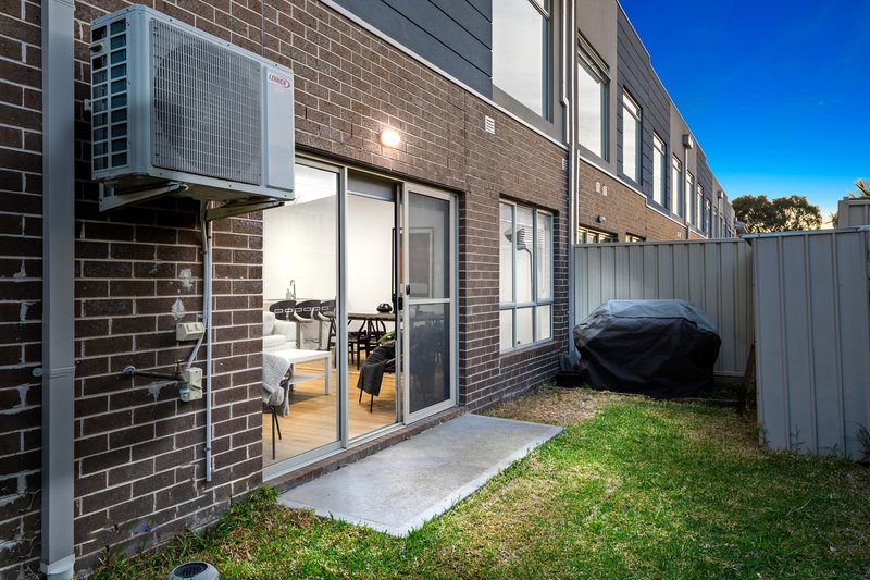 Photo - 2 Richhaven Place, Epping VIC 3076 - Image 13