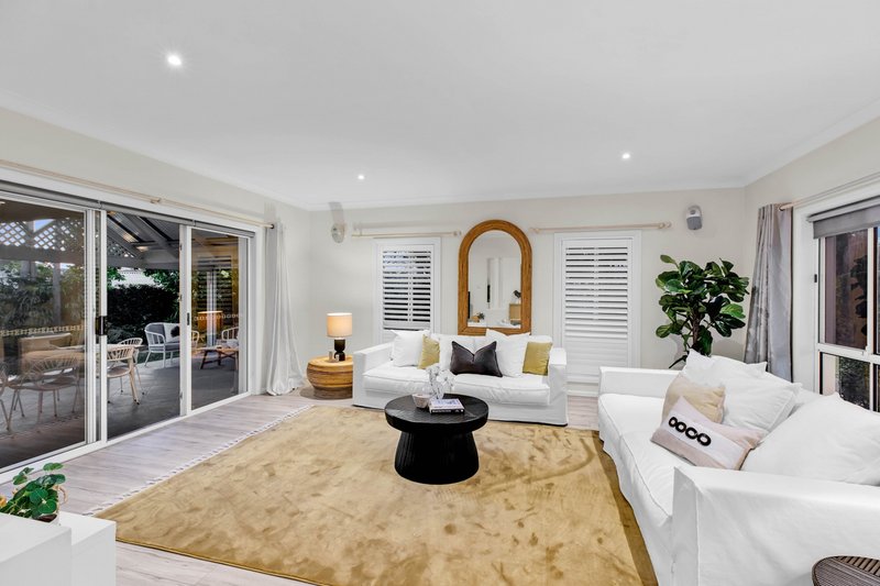 Photo - 2 Richmond Drive, Terrigal NSW 2260 - Image 11