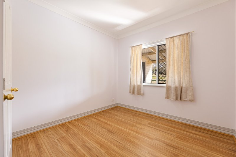 Photo - 2 Riethmuller Road, Glenvale QLD 4350 - Image 3