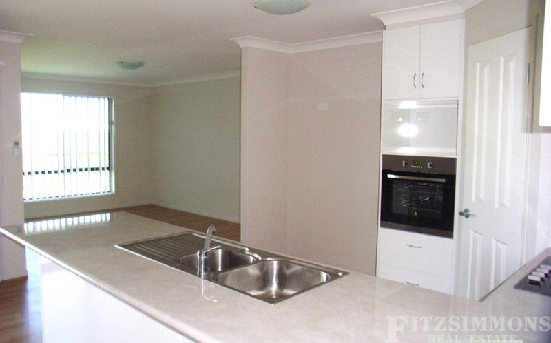 Photo - 2 Rimfire Court, Dalby QLD 4405 - Image 3