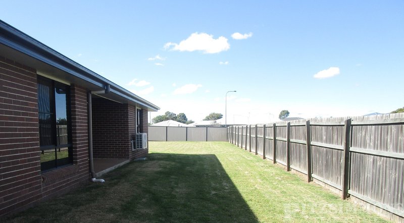 Photo - 2 Rimfire Court, Dalby QLD 4405 - Image 15