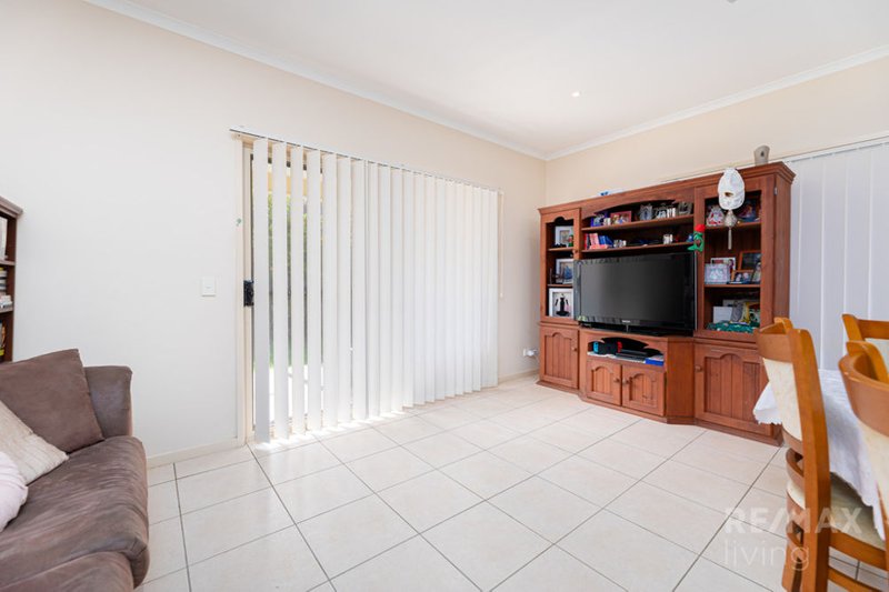 Photo - 2 Ringtail Street, North Lakes QLD 4509 - Image 3