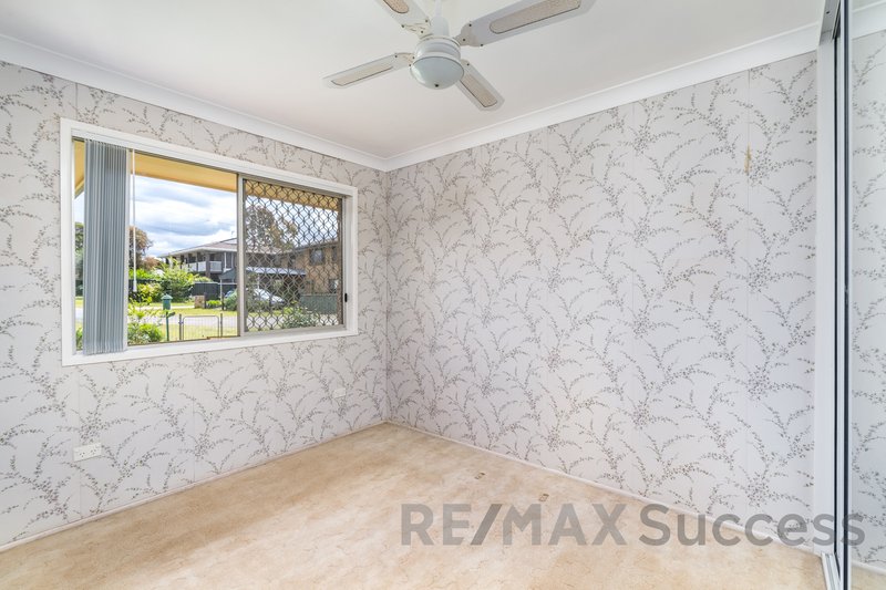 Photo - 2 Risson Street, Wilsonton Heights QLD 4350 - Image 5