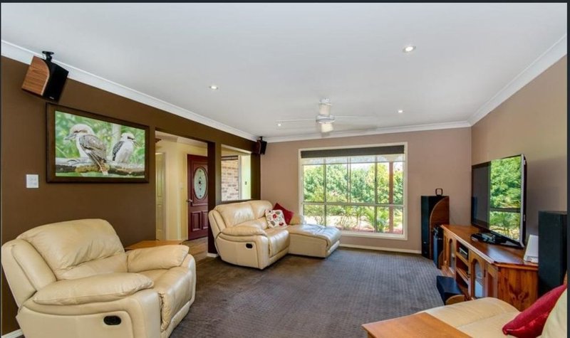 Photo - 2 Riverheights Ct , Bellmere QLD 4510 - Image 8