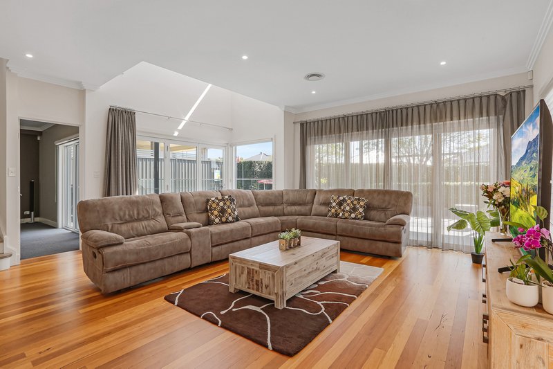 Photo - 2 Riverside Crescent, Haywards Bay NSW 2530 - Image 3