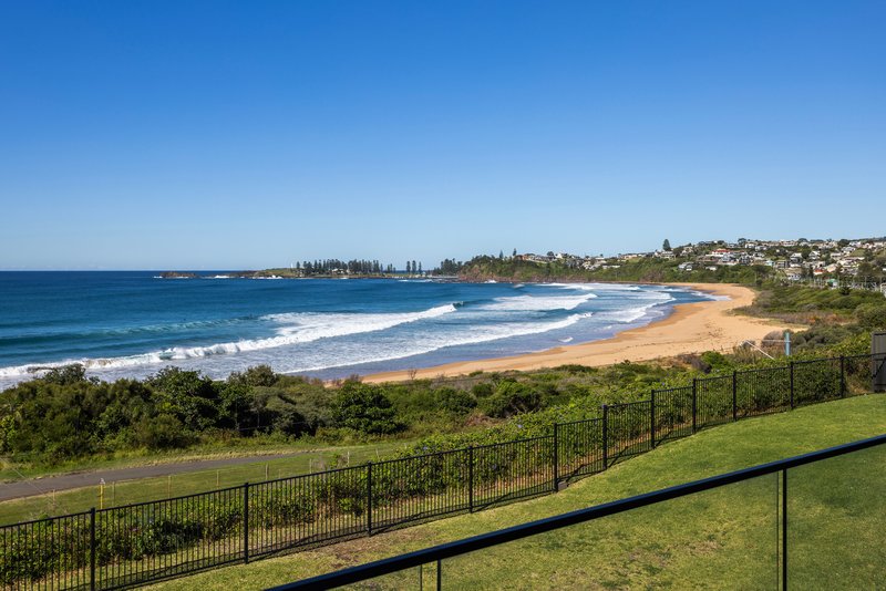 Photo - 2 Riverside Drive, Kiama Downs NSW 2533 - Image 1