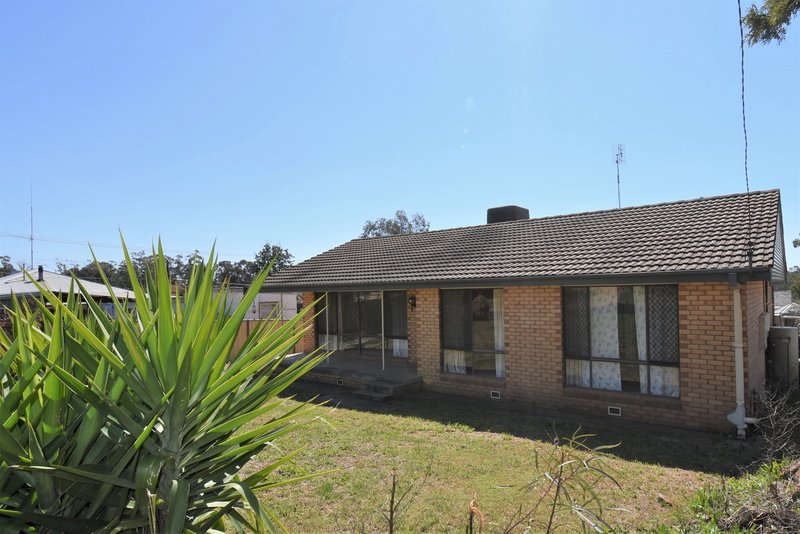 Photo - 2 Riverview Avenue, Wellington NSW 2820 - Image 5